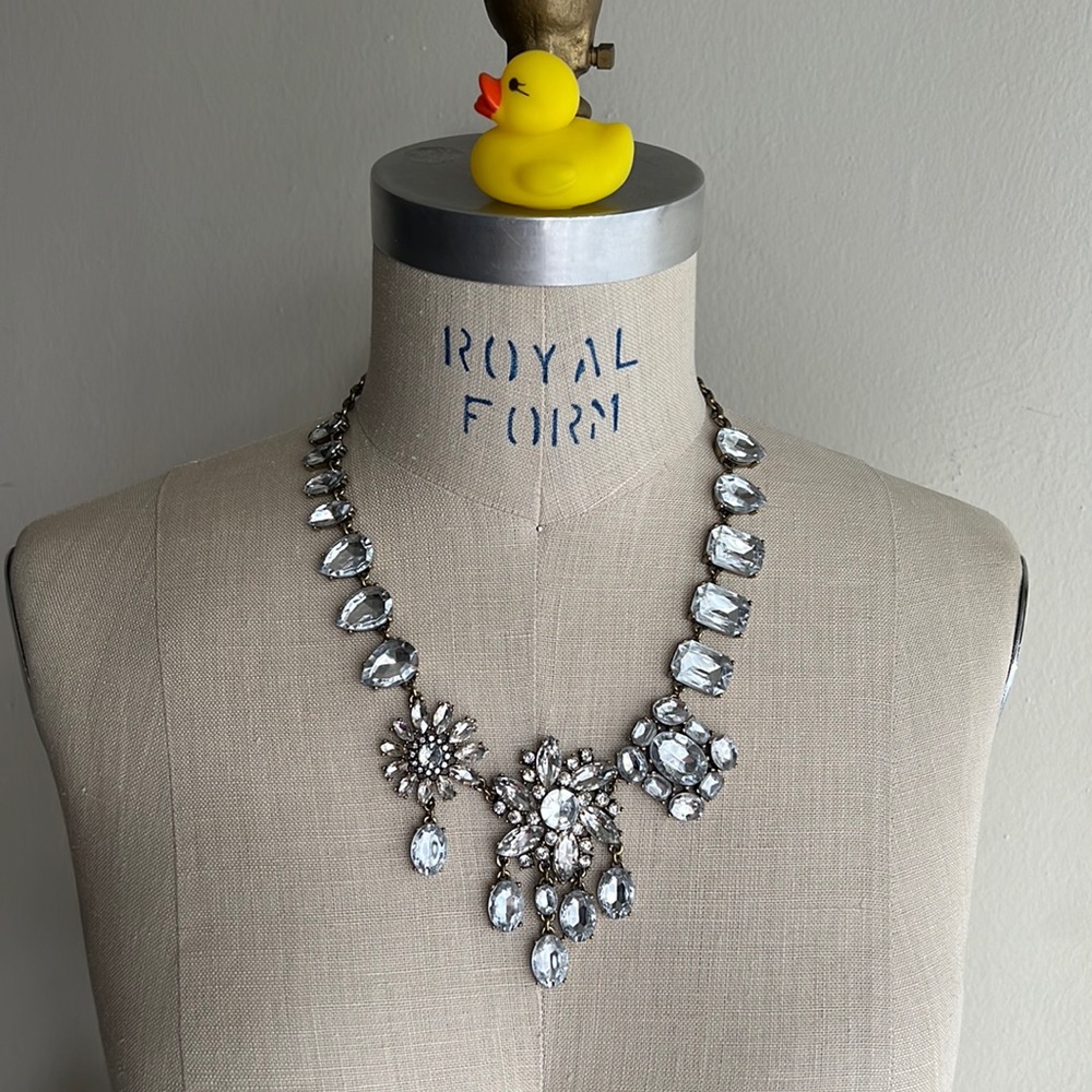 NEW Leslie Danzis Crystal Statement Necklace